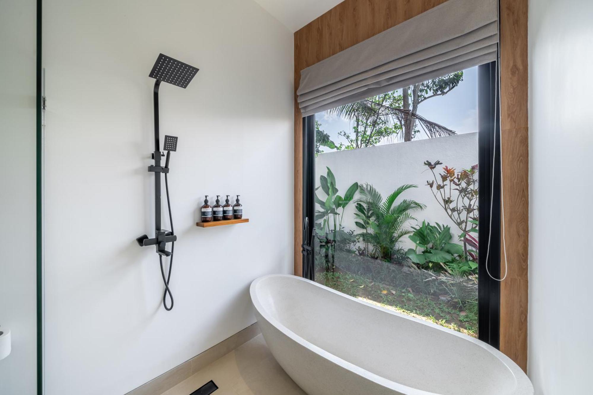 Brand-New Villa With Gorgeous Jungle Views And An Expansive Pool Ubud Exterior foto